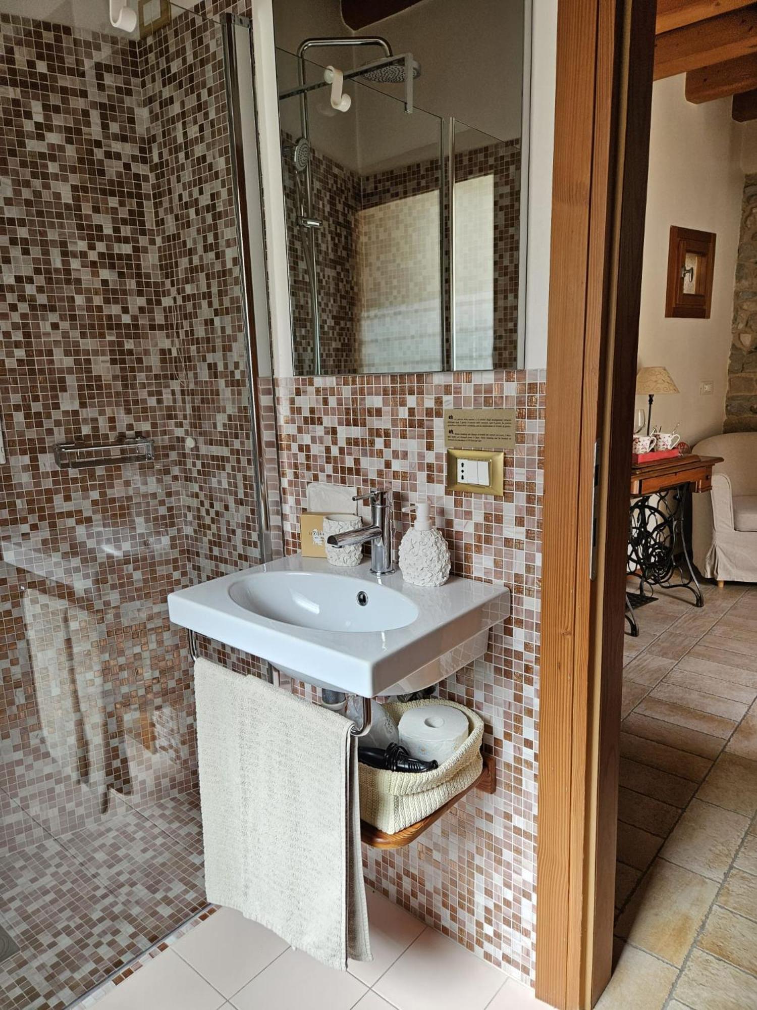 Le Zitelle Di Ron Bed and Breakfast Valdobbiadene Eksteriør billede
